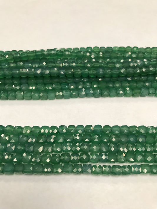 Onyx, Green Onyx Square Facetted, facetted square beads,box shape beads