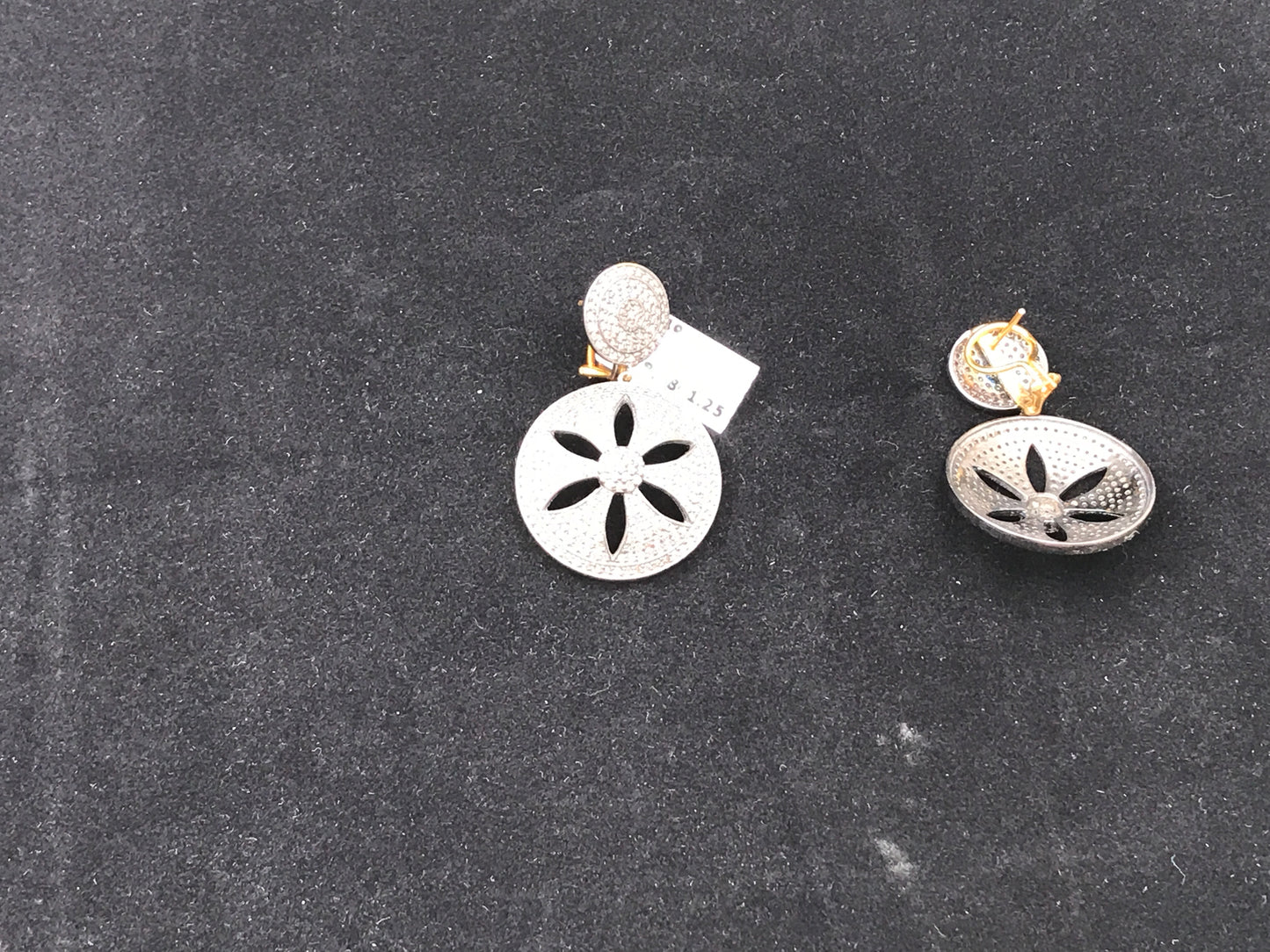 Fancy Round Flower Shape Diamond Earring