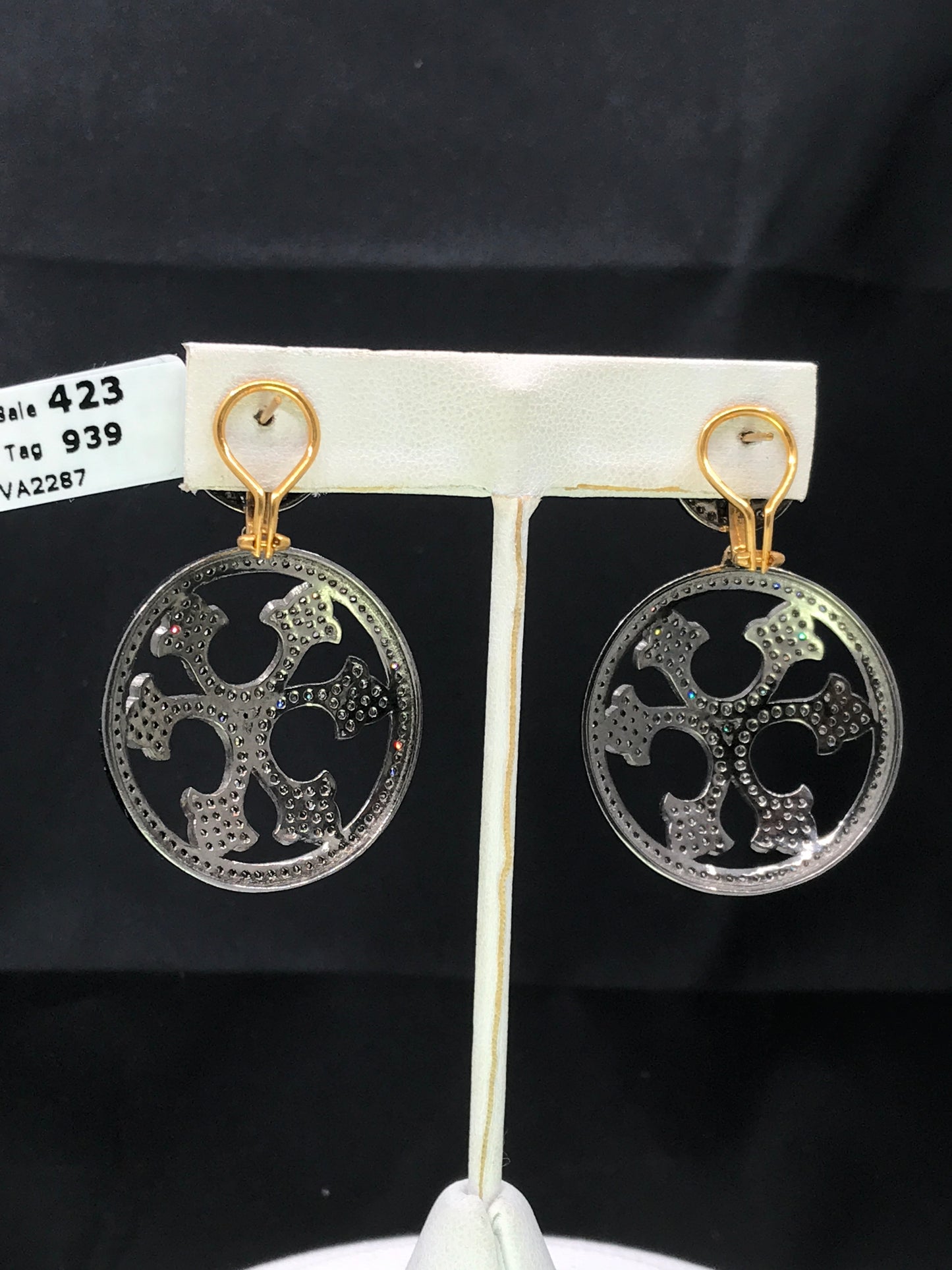 Round Art deco Diamond Earrings