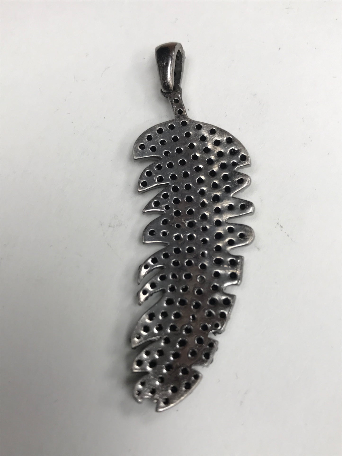 Black Spinel Leaf Pendant