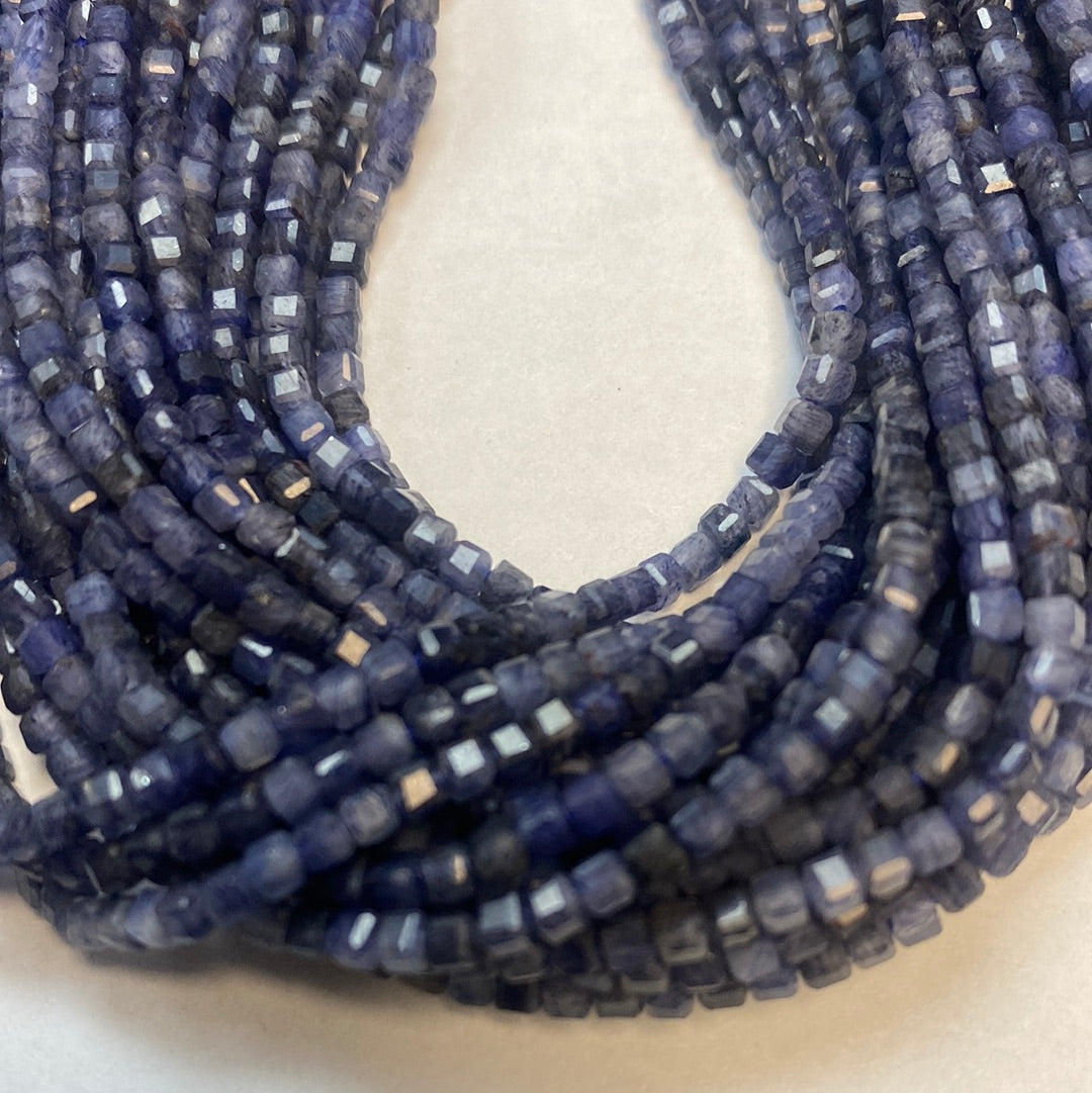 Sapphire, Blue Sapphire Faceted Square, Blue Sapphire faceted box, faceted cube