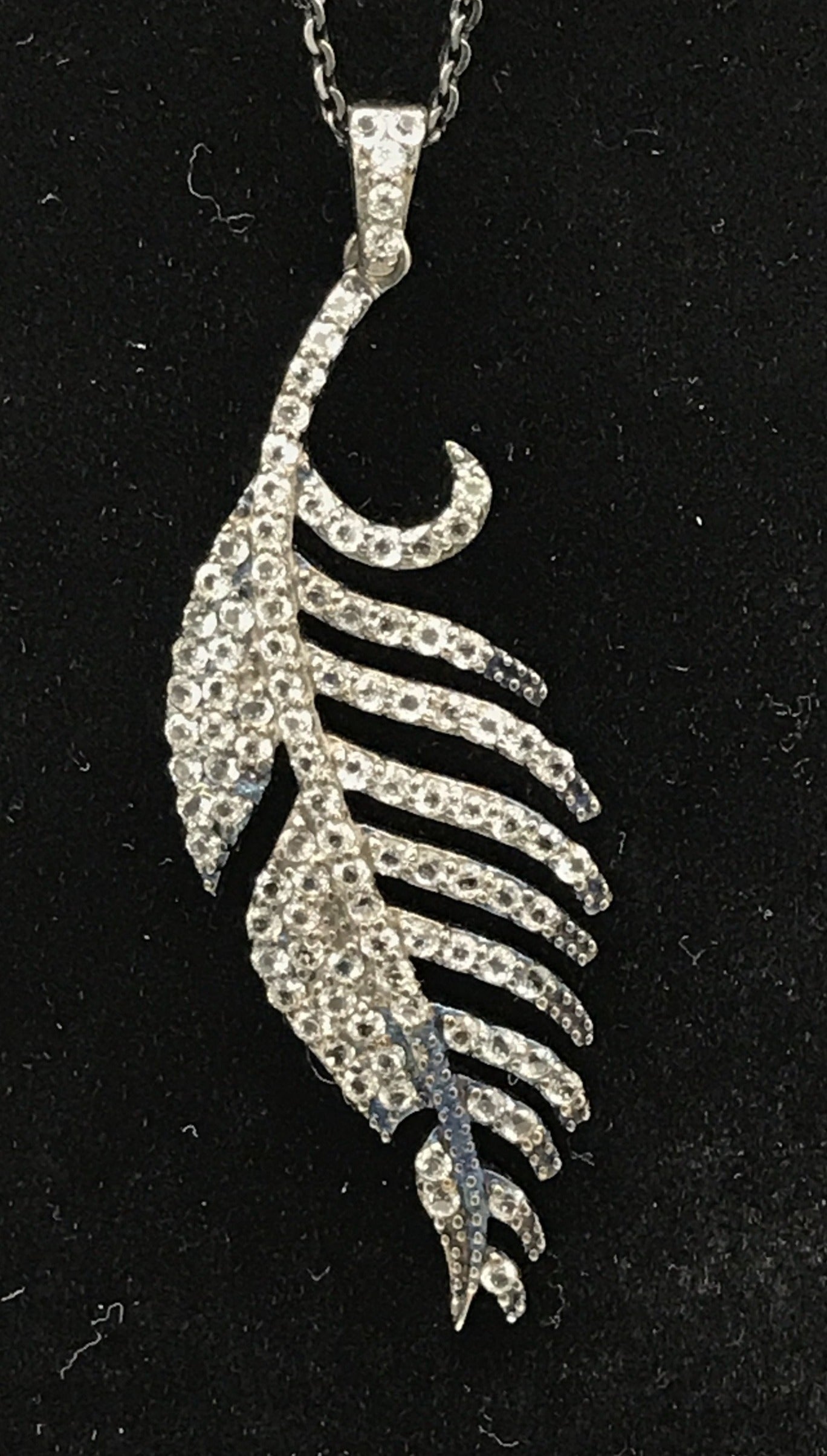 Leaf Shape Pendant