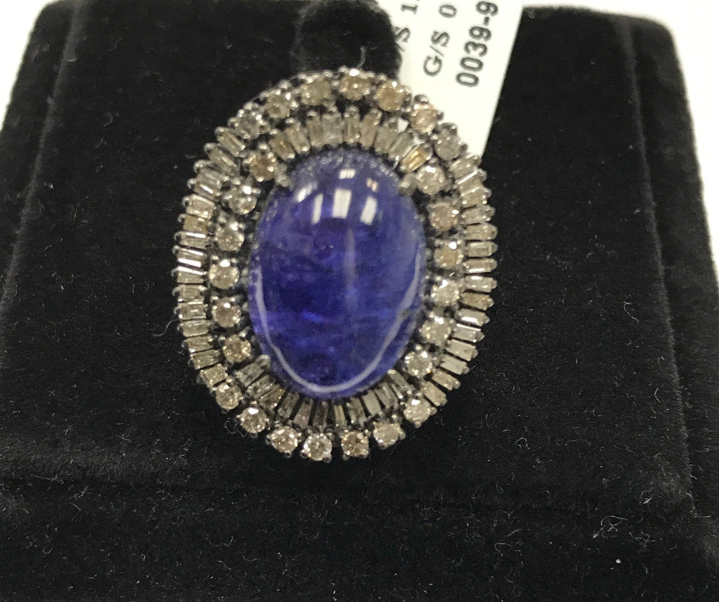 Tanzanite Diamond Rings