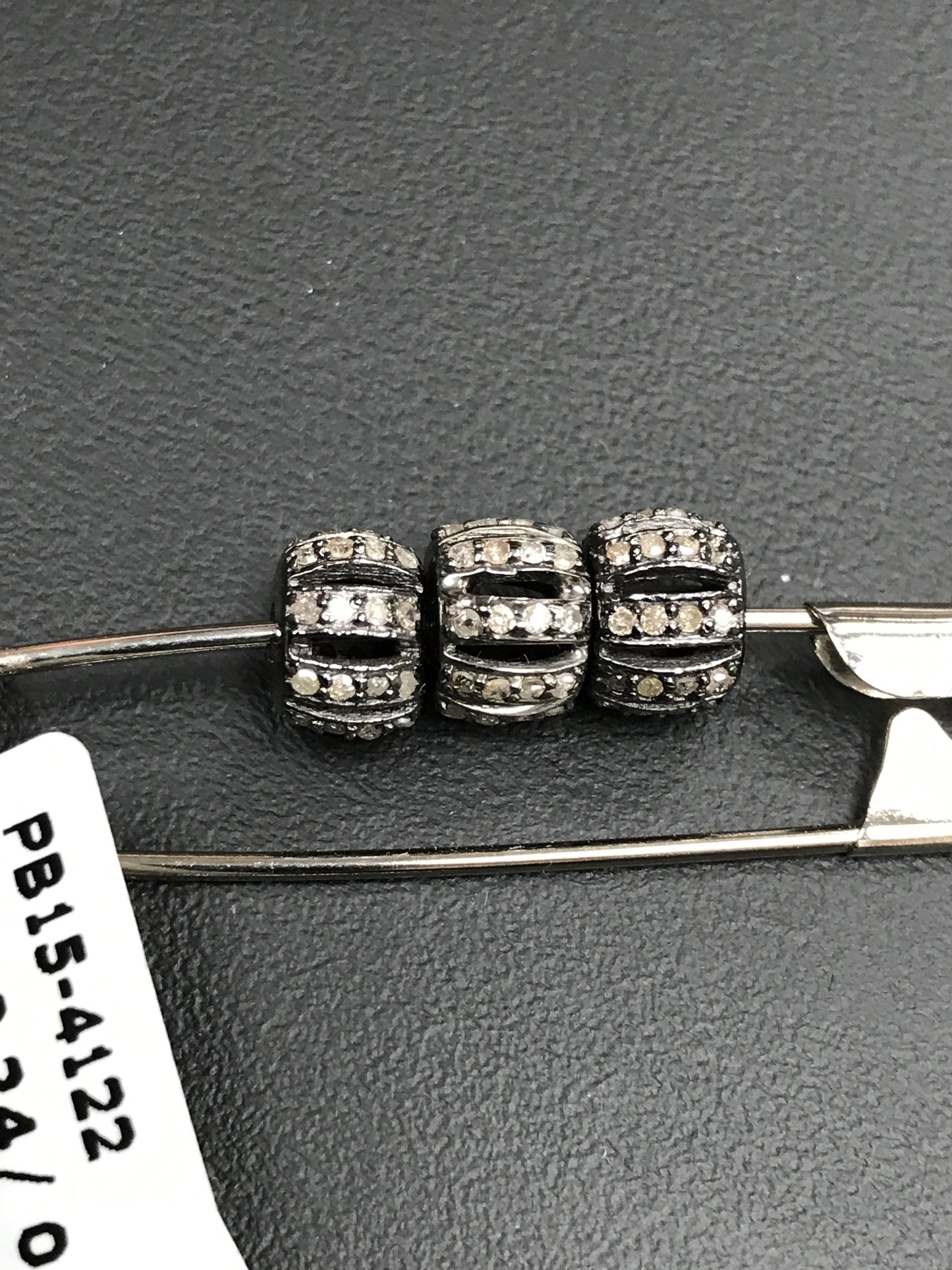DONUT SHAPE PAVE DIAMOND BEADS