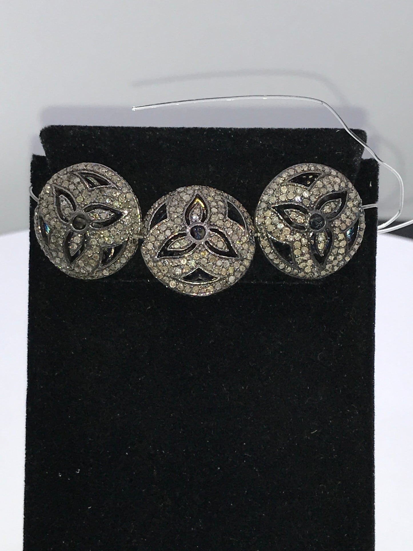 Coin Shape Filgree Pave Diamond Beads