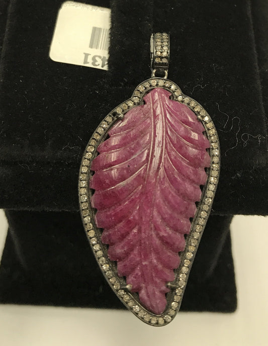 Natural Ruby Carving Leaf and Diamond Pendant