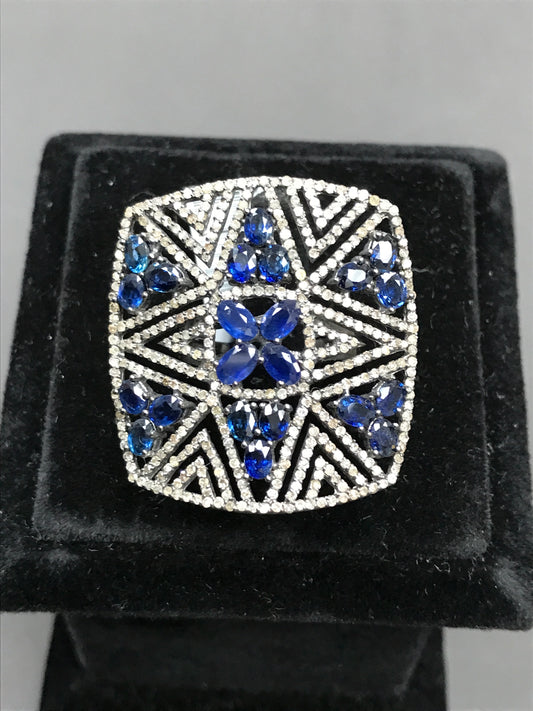 Square Diamond Ring with Sapphire Stone