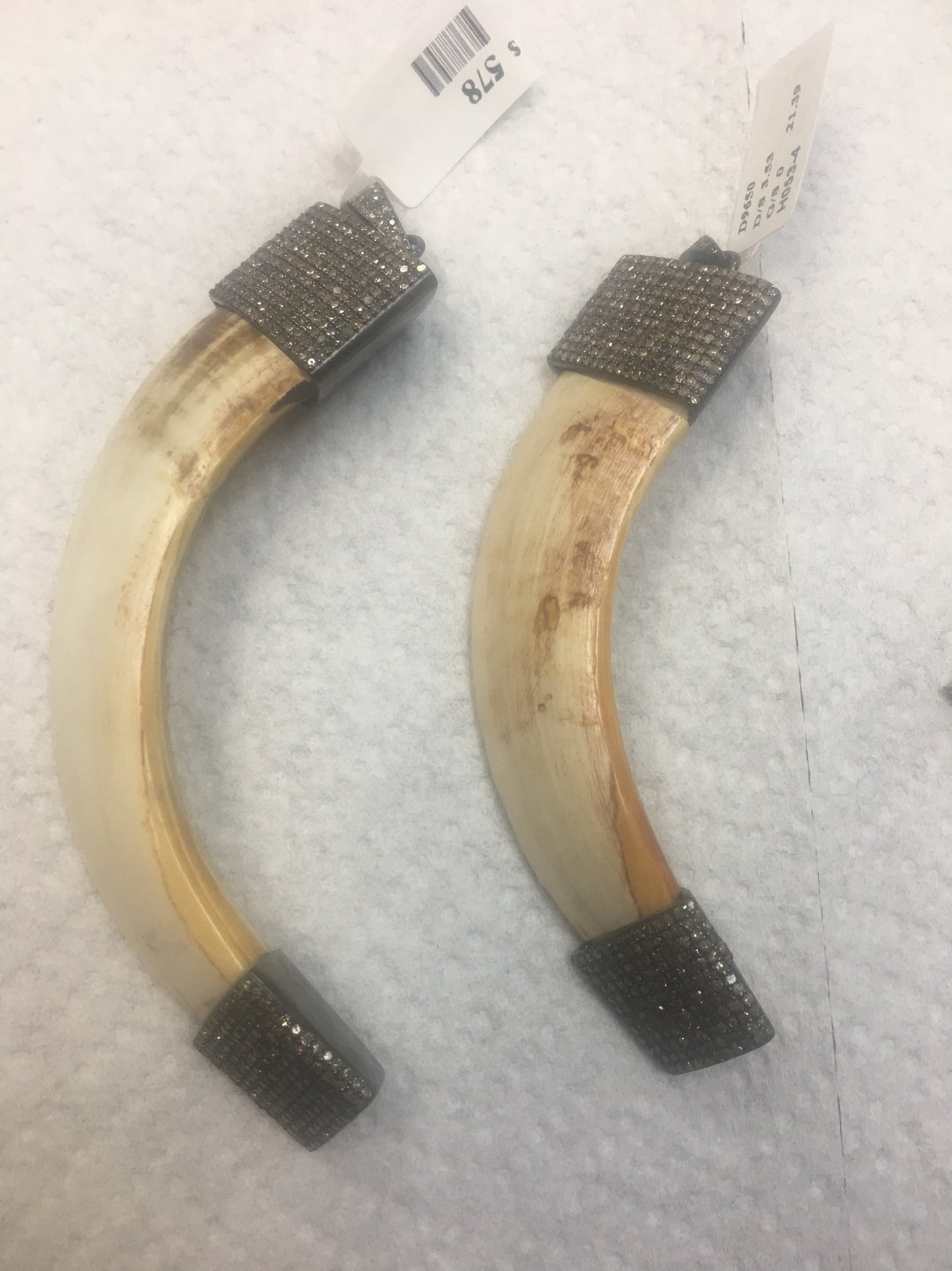Horn Diamond Pendants