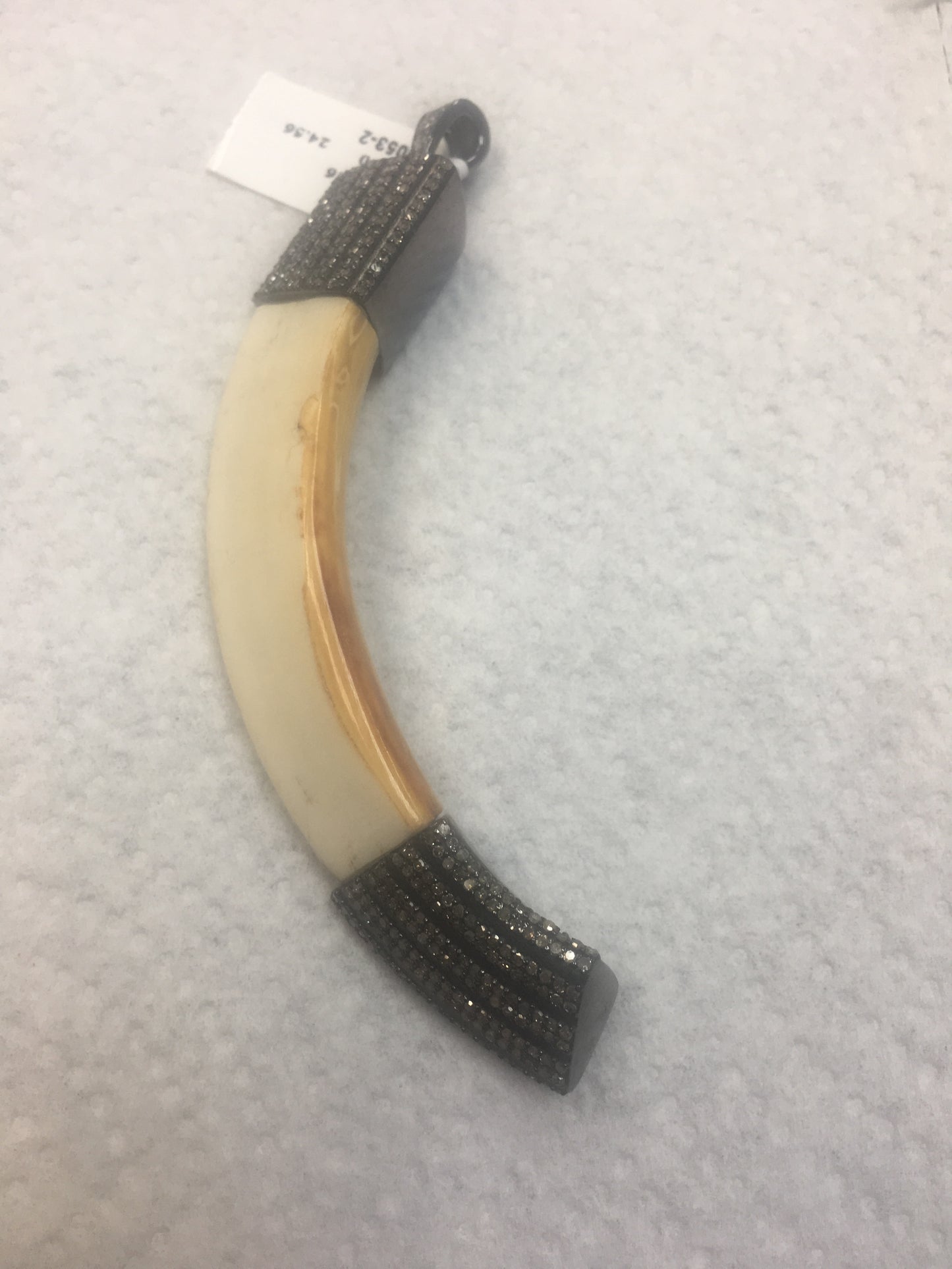Horn Diamond Pendants