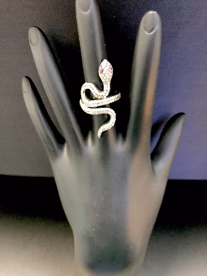 Snake Pave Diamond Ring .925 Oxidized Sterling Silver Diamond Ring, Genuine handmade pave diamond Ring Size Approx 1.52"(20 x 38 MM)