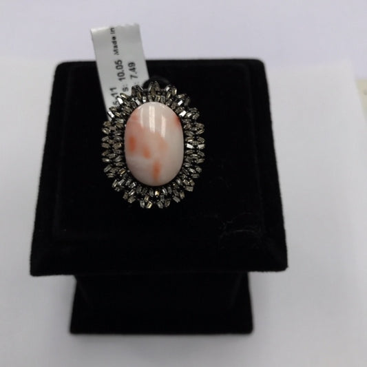 Oval Shape Diamond Ring with Gemstone