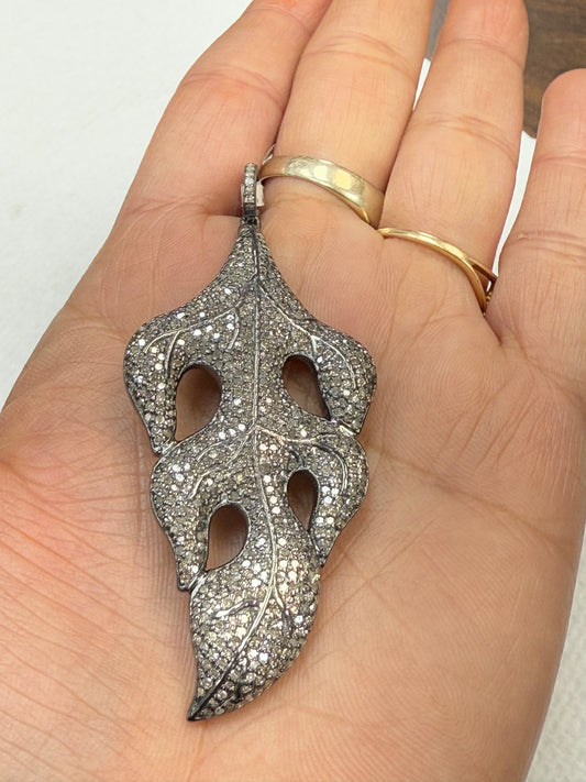 Long Leaf Shape diamond Pendant