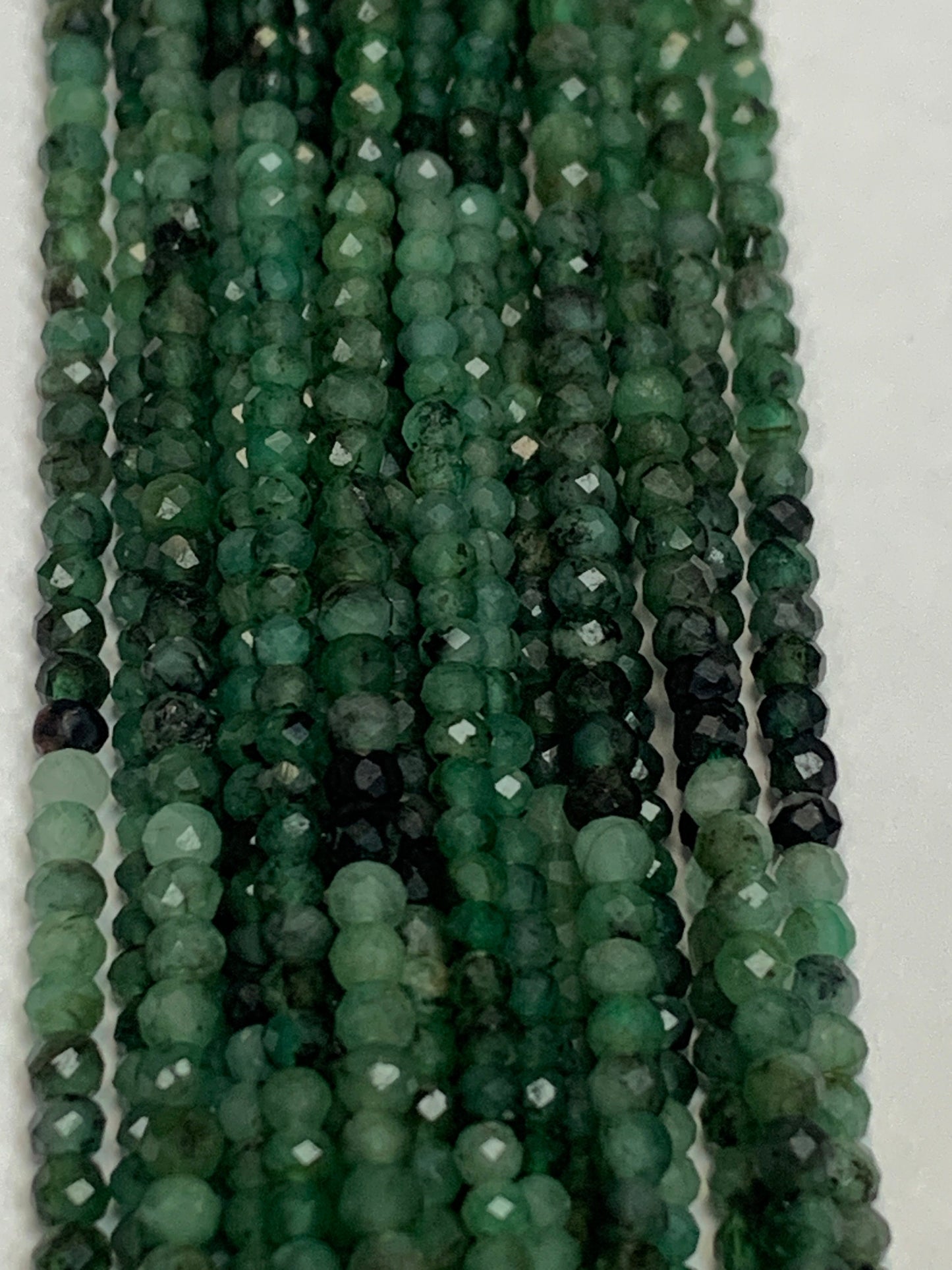 Emerald Natural Faceted Round 3mm