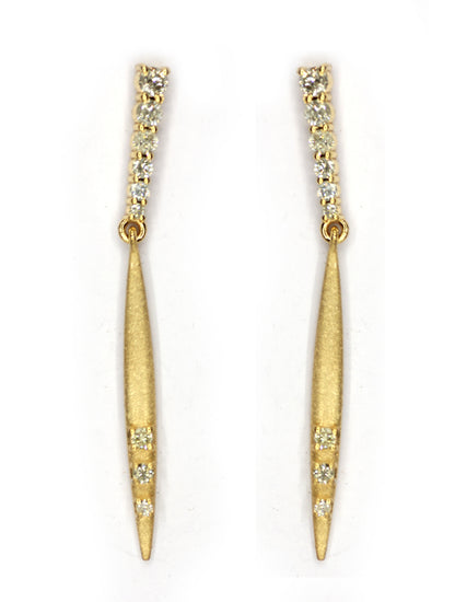 14k Gold Diamond Earring