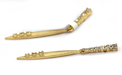 14k Gold Diamond Earring