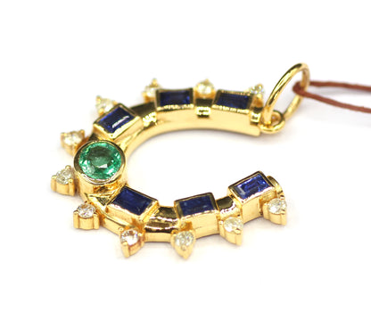 Horse Shoe 14k Solid Gold Diamond Pendant With Emerald Stone