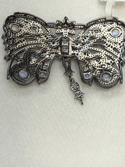 Butterfly Pave Diamond Pendant With Sapphire Stone