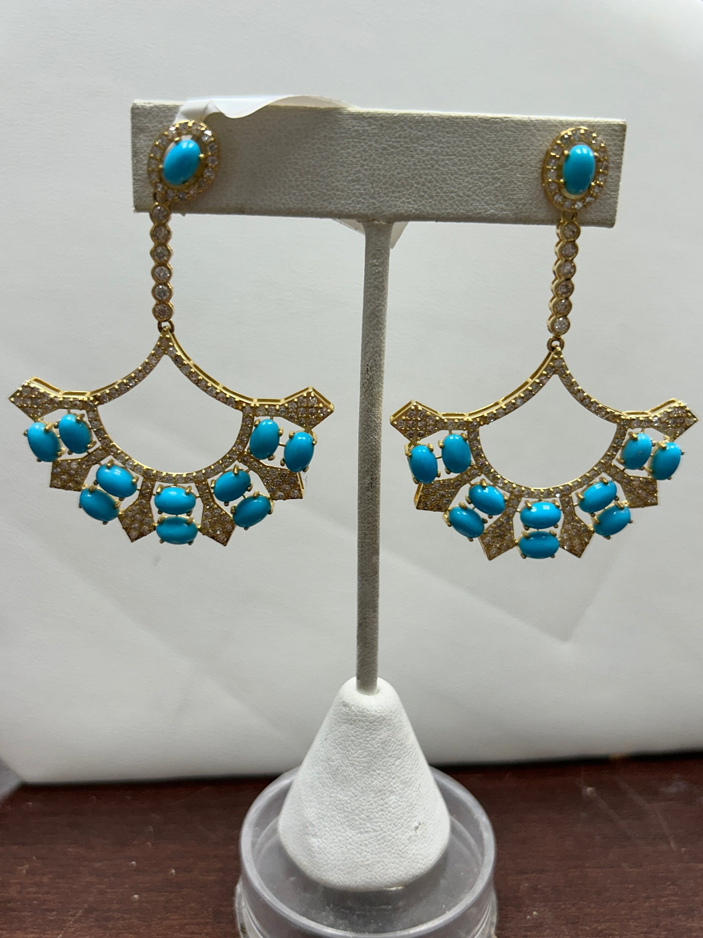 14k Solid Gold Diamond Earring