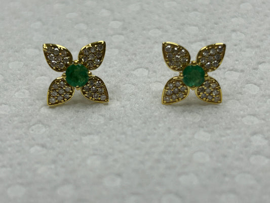 14k Solid Gold Diamond Earring
