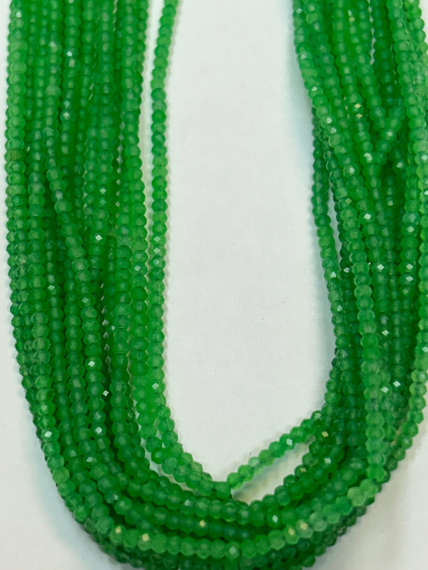 GREEN STONE ROUND FACETED 2-3mm