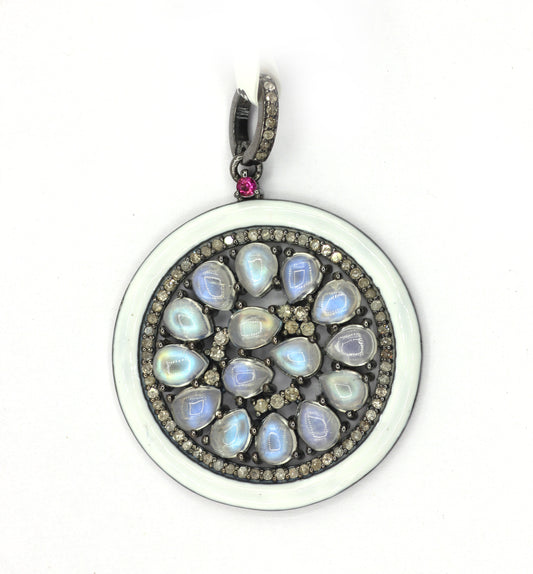 Round Shaped Diamond Pendant