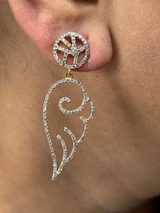 Wings 14k Solid Gold Diamond Earring. Genuine handmade pave diamond Earring. 14k Solid Gold Diamond Earring..