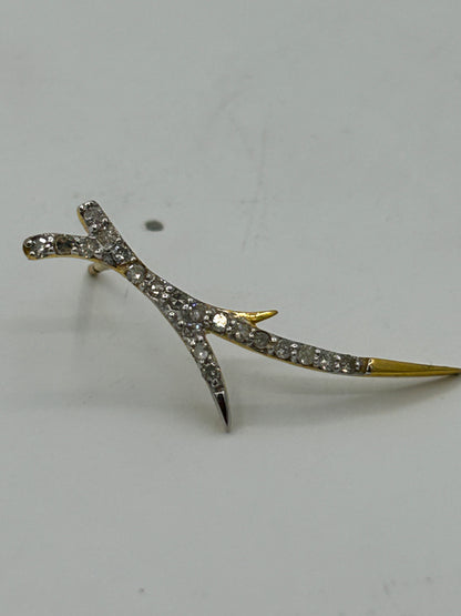 14k Solid Gold Diamond Stud Earring.14k Solid Gold Diamond Earring..
