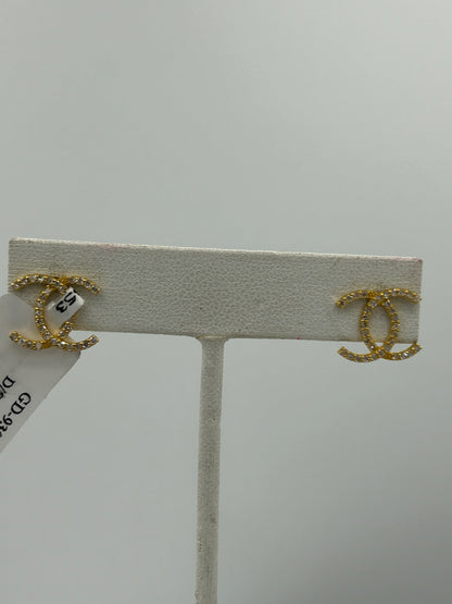 14k Solid Gold Diamond Stud Earring.14k Solid Gold Diamond Earring..