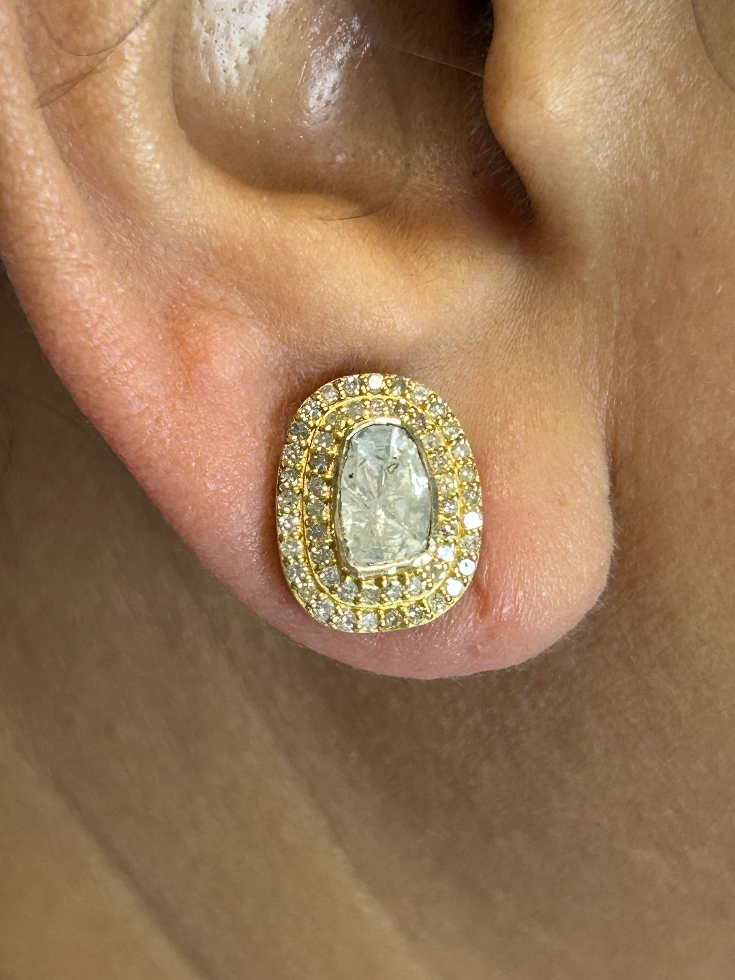 Oval 14k Solid Gold Diamond Stud Earring. Genuine handmade pave diamond Earring. 14k Solid Gold Diamond Earring..