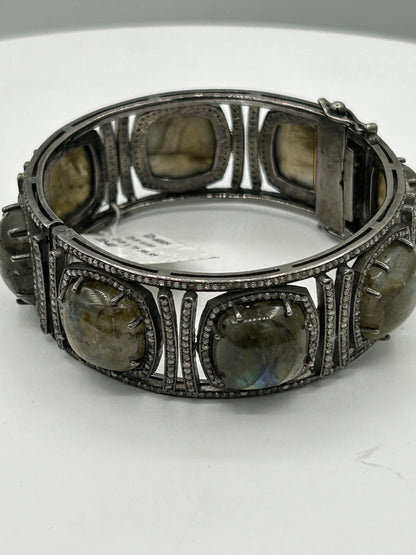 Laborite Diamond Bangle