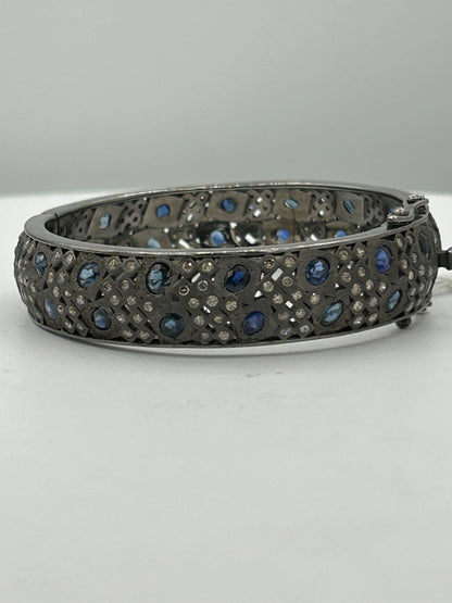 Kynite Diamond Bangle