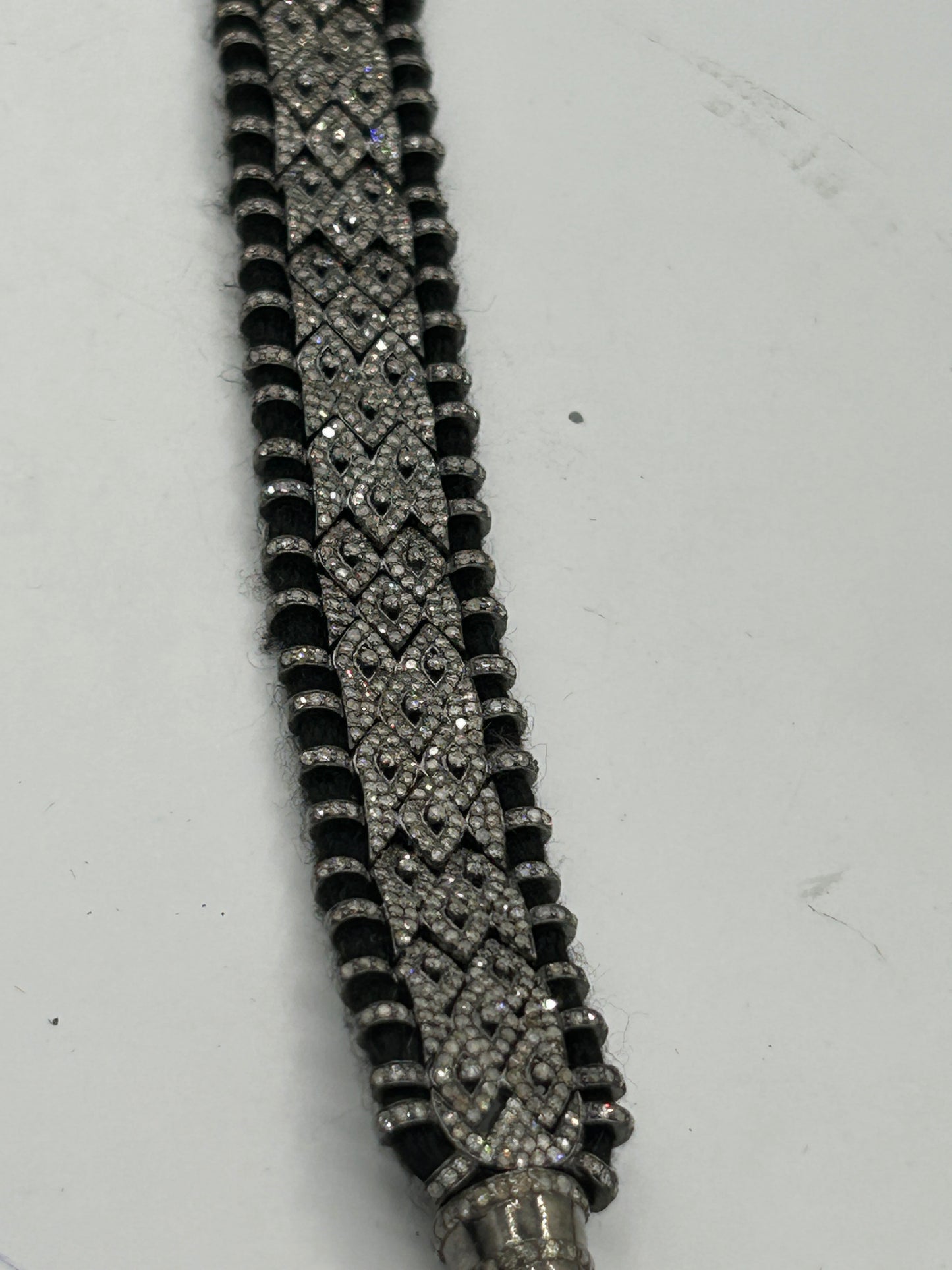Thread Diamand Designer Bracelet
