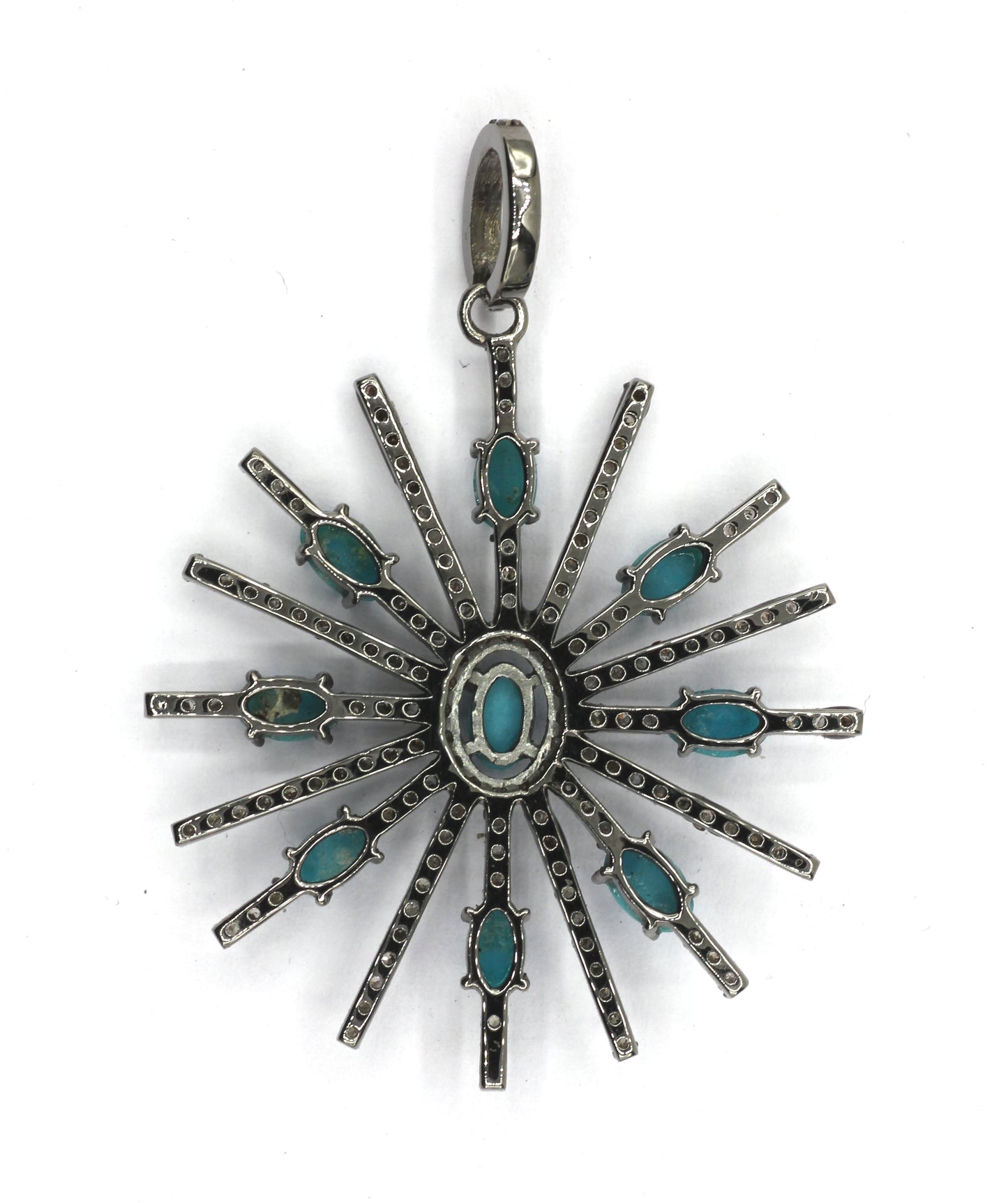 Star Pave Diamond Pendant