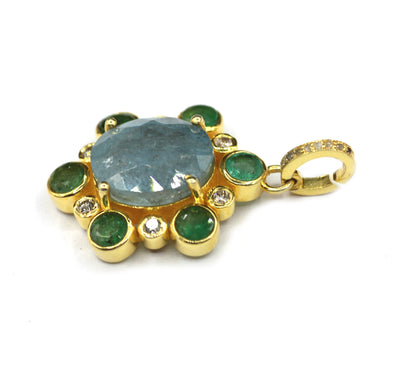 Oval 925 Silver Pave Diamond Pendant With Emerald Stone