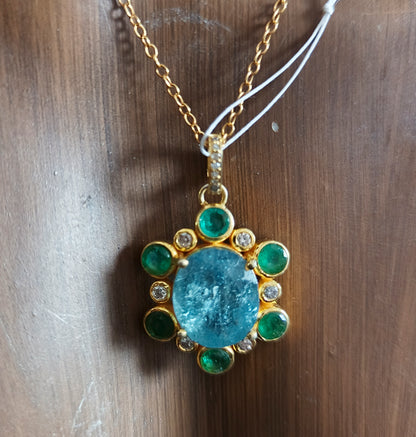 Oval 925 Silver Pave Diamond Pendant With Emerald Stone