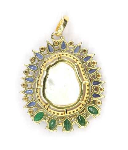 Pearl pendant in 925 silver with pave diamonds and Emerald Stone