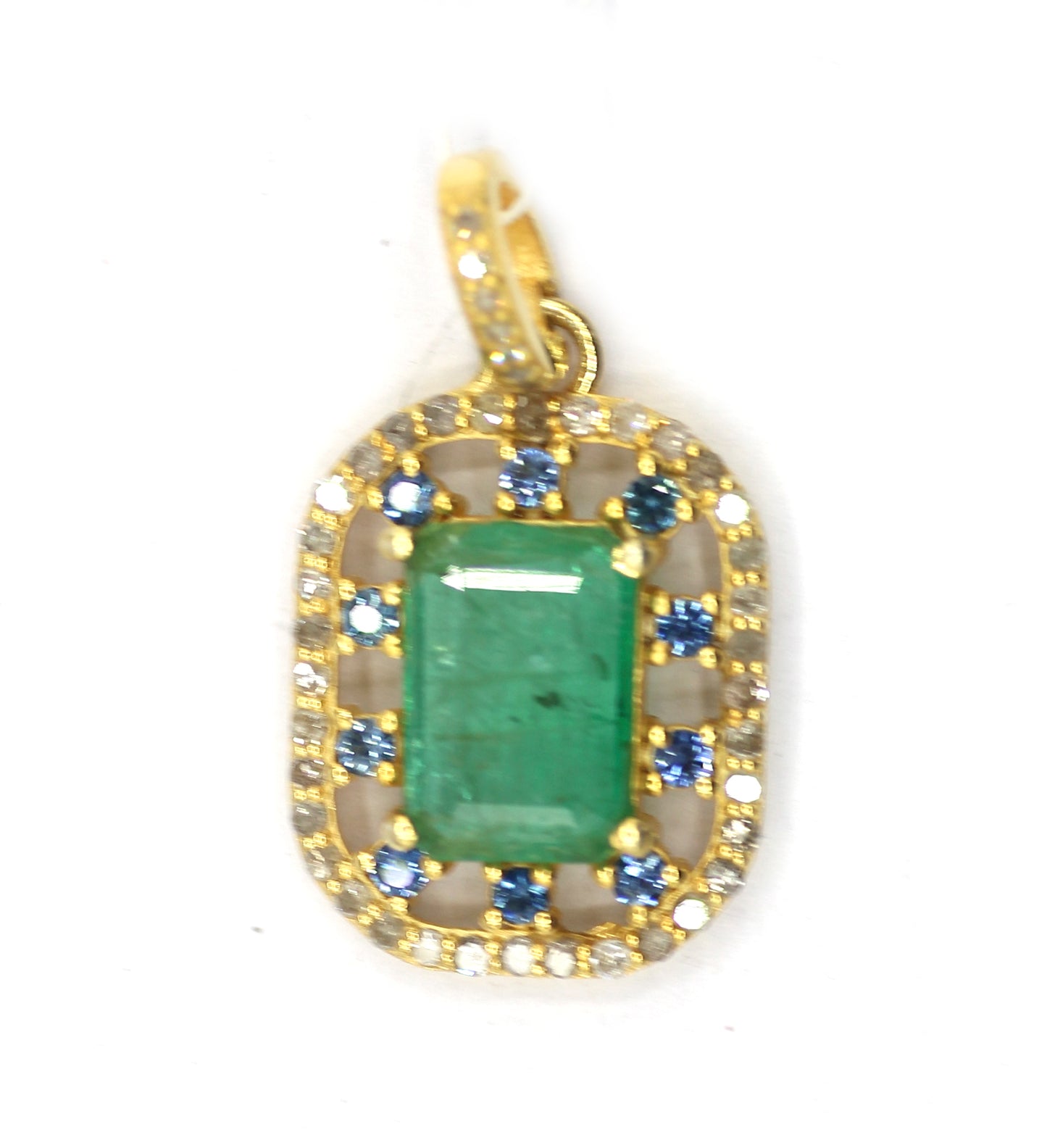 Emerald Silver Pave Diamond Pendant With Blue Sapphire Stone