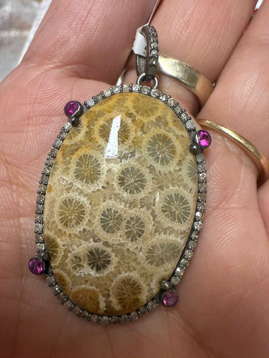 Oval Diamond Pendant