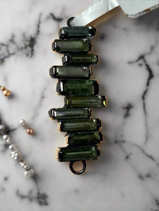 Tourmaline Diamond Connector