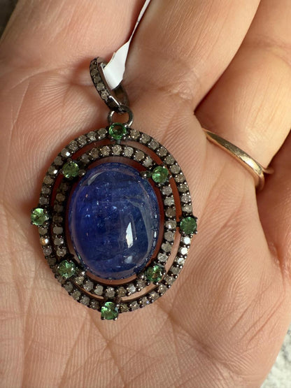 Tanzanite Diamond Pendant