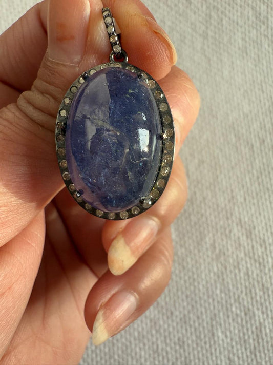 Tanzanite Diamond Pendant
