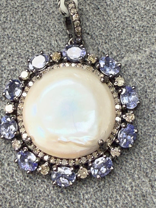 Pearl Silver Pave Diamond Pendant With Pearl Stone