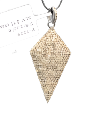 Kite Shape diamond Pendant