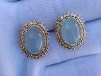 Oval 14k Gold Diamond Stud Earring
