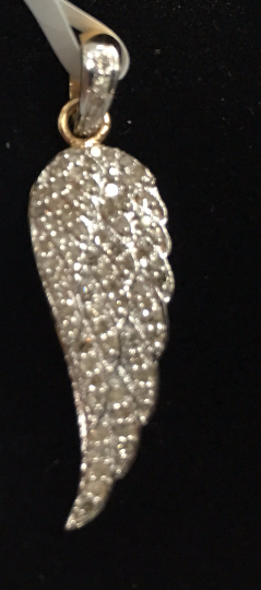 14k solid Gold Wings Diamond Pendants. Genuine handmade pave diamond Pendant. Approx Size 1.36 "(9 x 34 mm)
