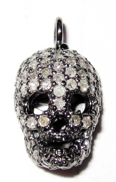 Skull Shape Pendant