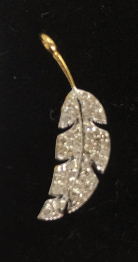 14k Solid Gold Leaf Shape Diamond Pendants. Genuine handmade pave diamond Pendant. Approx Size 0.92"(7 x 23 mm)