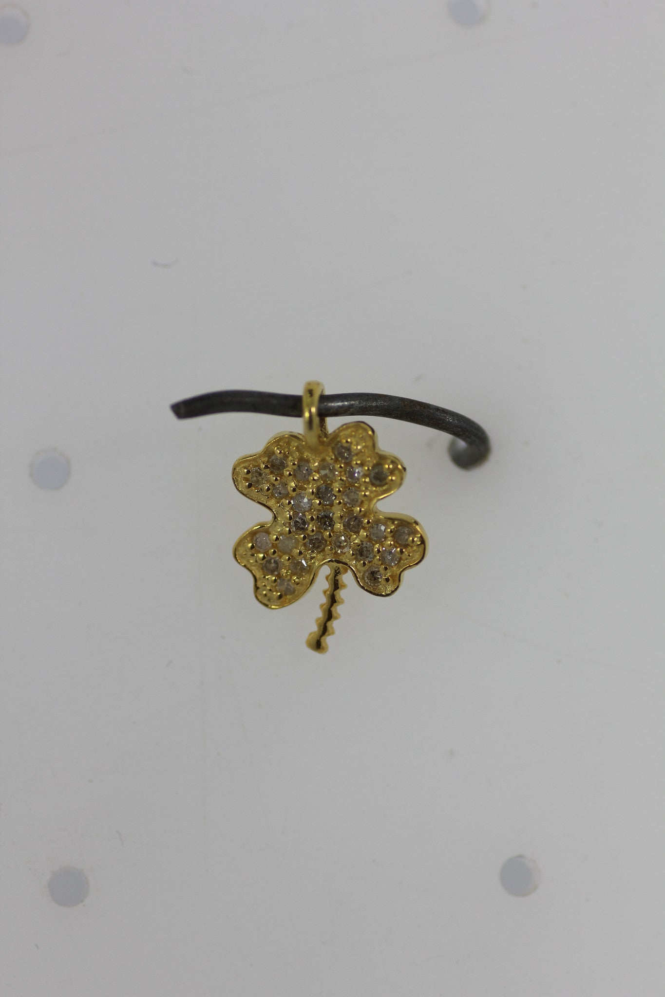 14k Solid Gold Flower Diamond Pendants. Genuine handmade pave diamond Pendant. Approx Size 0.56 "(11 x 14 mm)