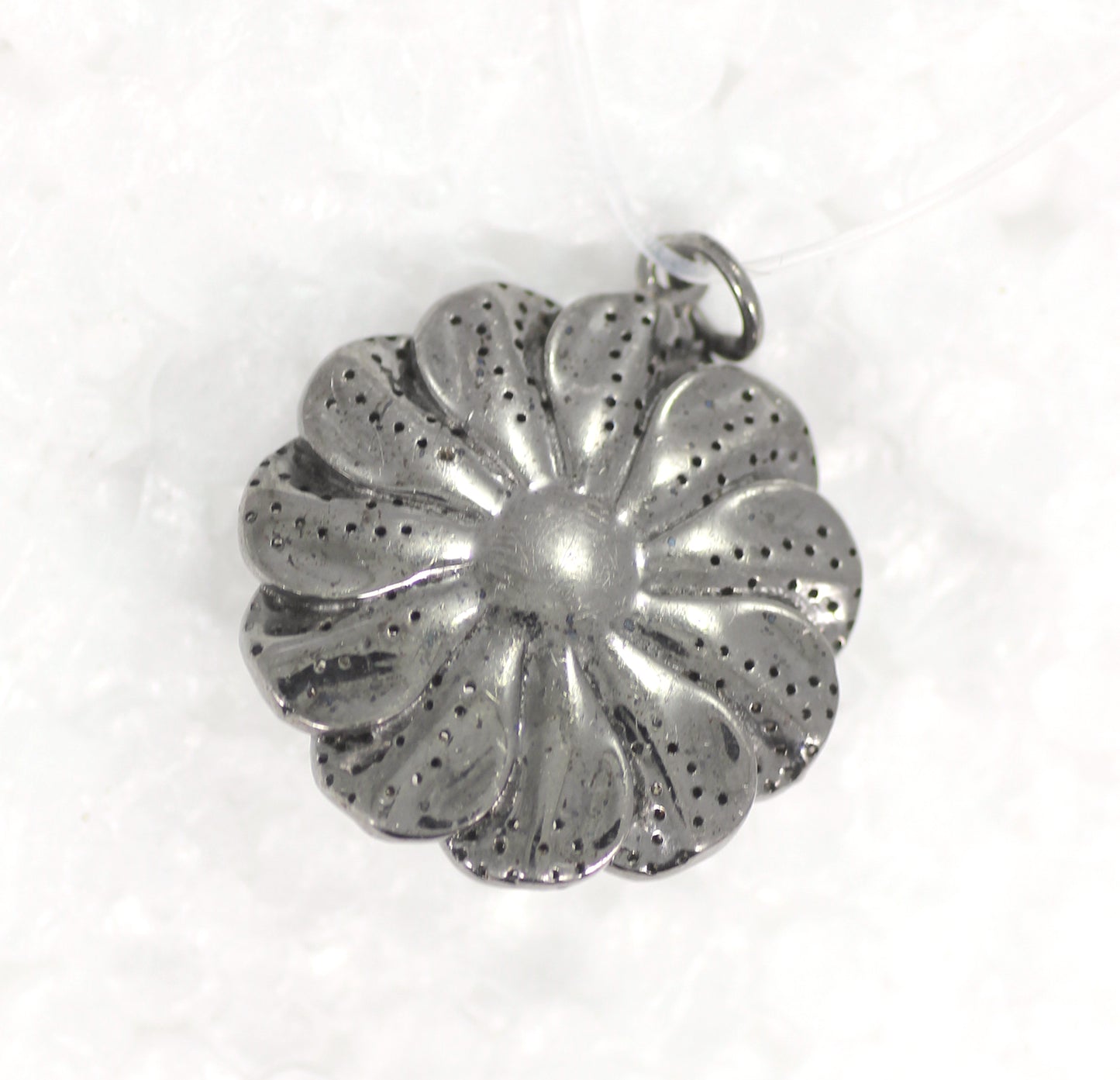 Flower Shape Diamond Pendants & Charms