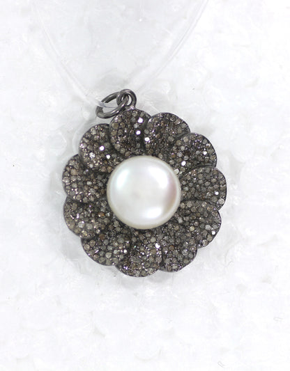 Flower Shape Diamond Pendants & Charms